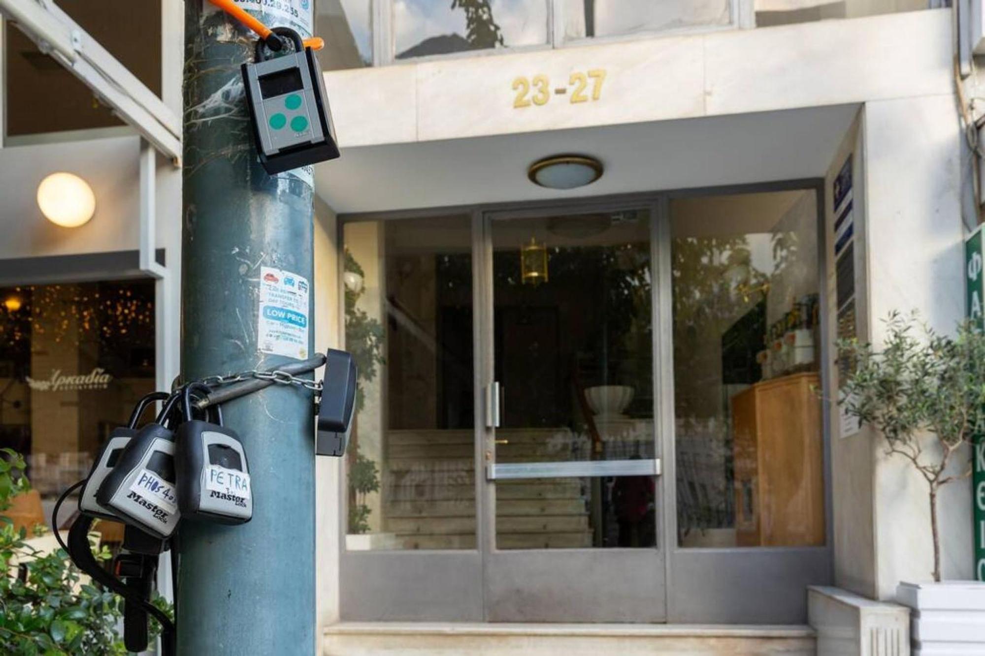 Roubnb Acropolis Museum 1Bd Apt Atene Esterno foto